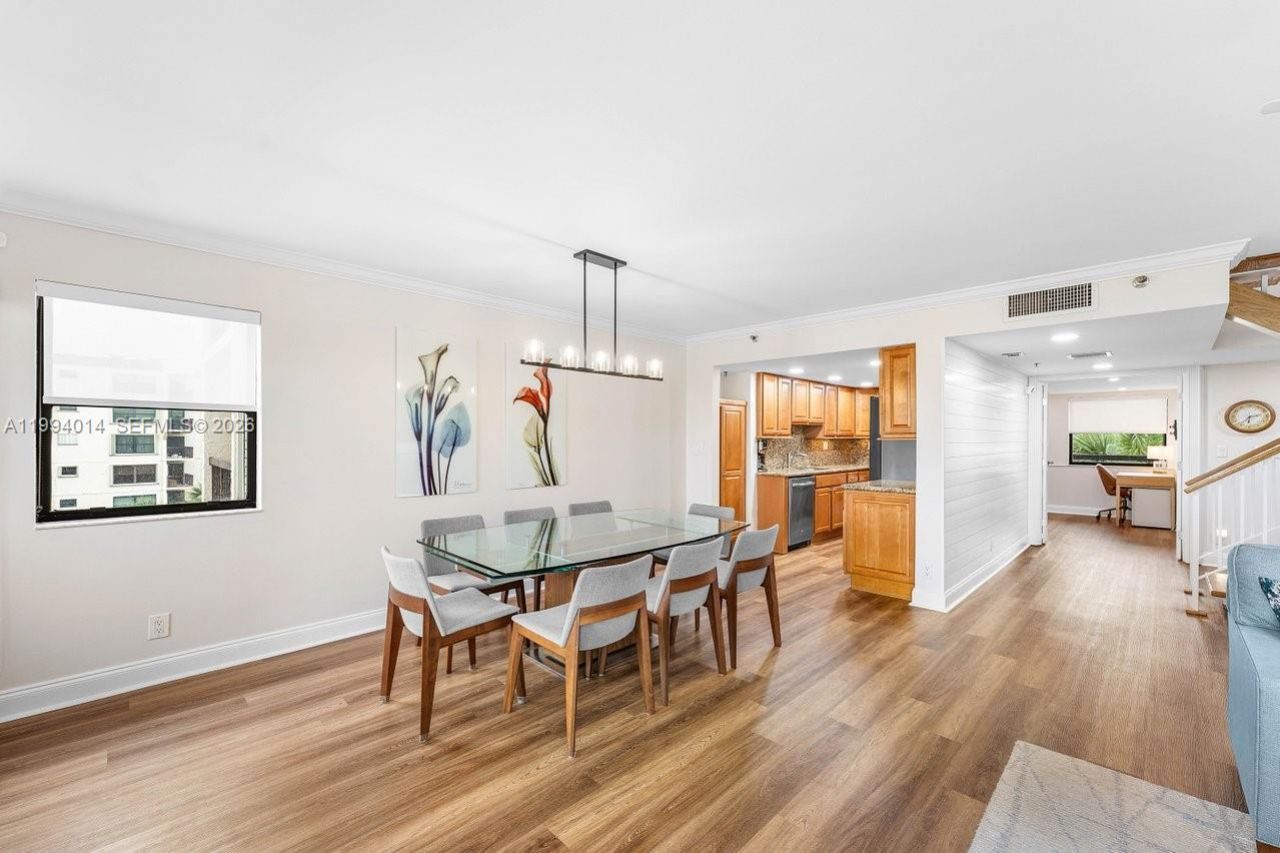 364 Golfview Rd, Unit 505, North Palm Beach, FL 33408 Photo