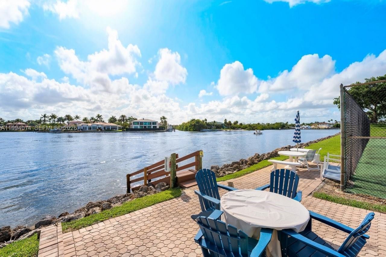 364 Golfview Rd, Unit 505, North Palm Beach, FL 33408 Photo