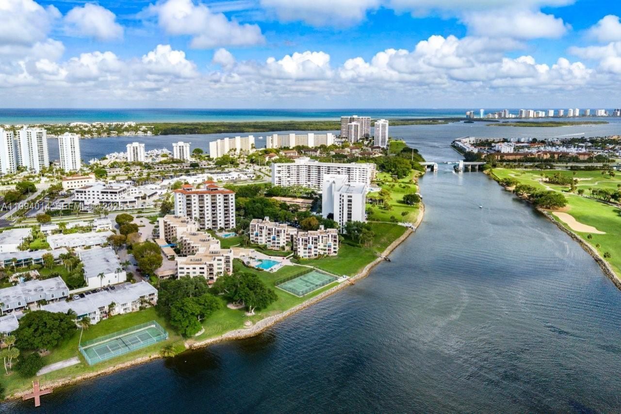 364 Golfview Rd, Unit 505, North Palm Beach, FL 33408 Photo