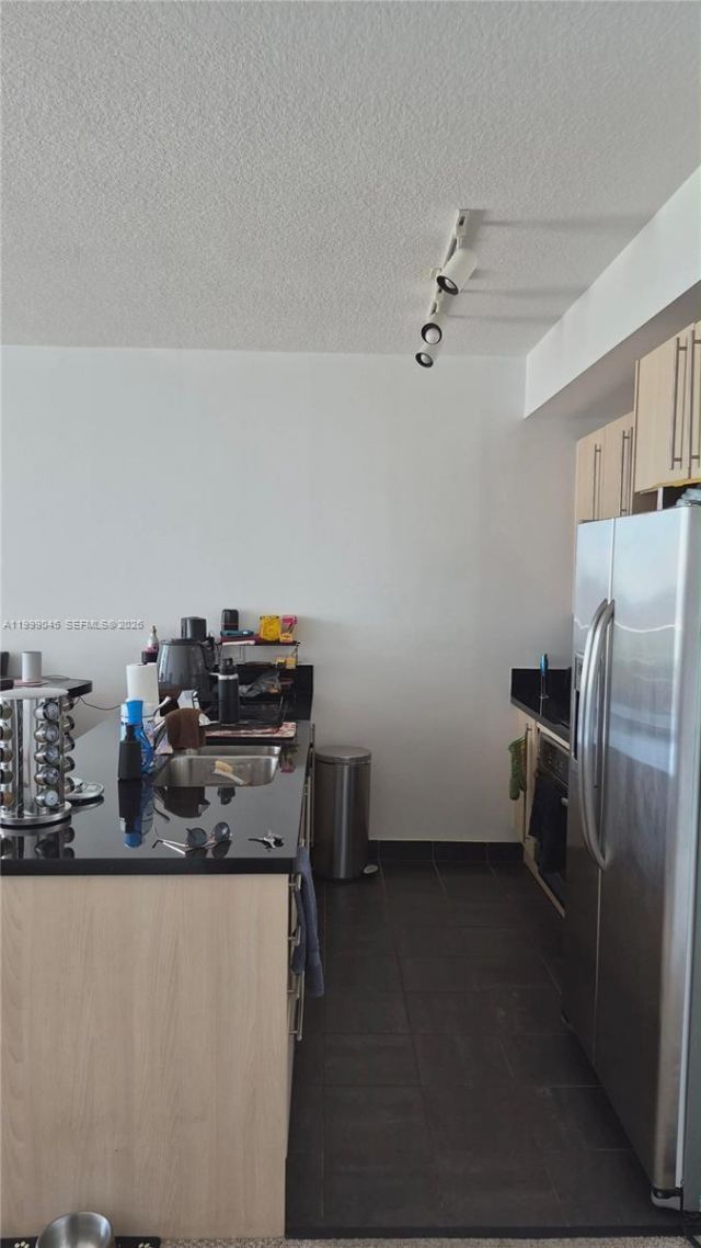 79 SW 12th St, Unit 2702-S, Miami, FL 33130 Photo