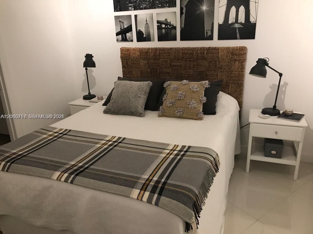 15811 Collins Ave, Unit 803, Sunny Isles Beach, FL 33160 Photo