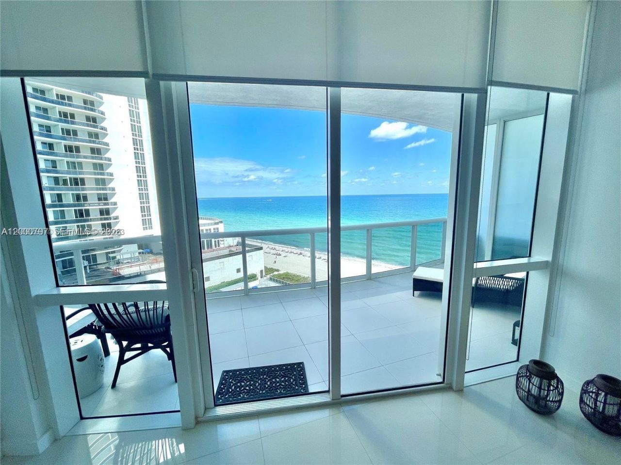 15811 Collins Ave, Unit 803, Sunny Isles Beach, FL 33160 Photo