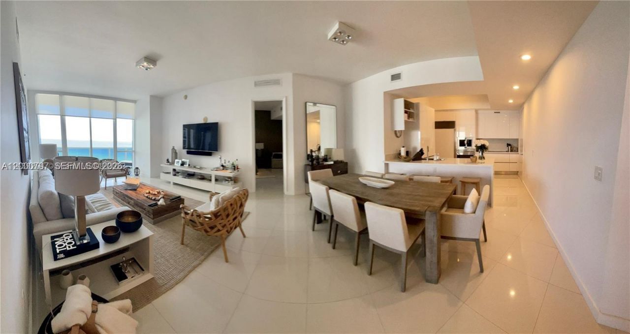 15811 Collins Ave, Unit 803, Sunny Isles Beach, FL 33160 Photo