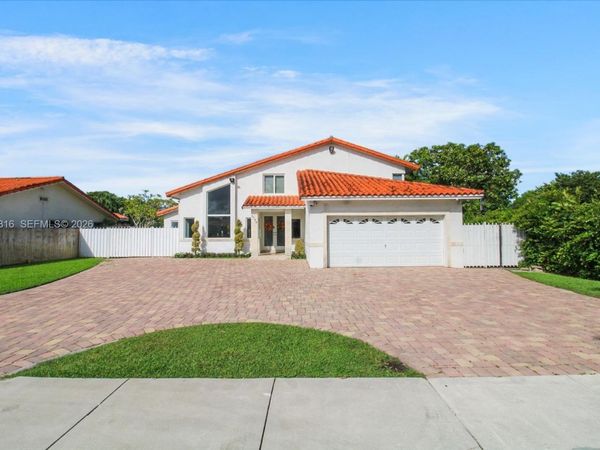 3736 SW 107th Ct, Miami, FL 33165