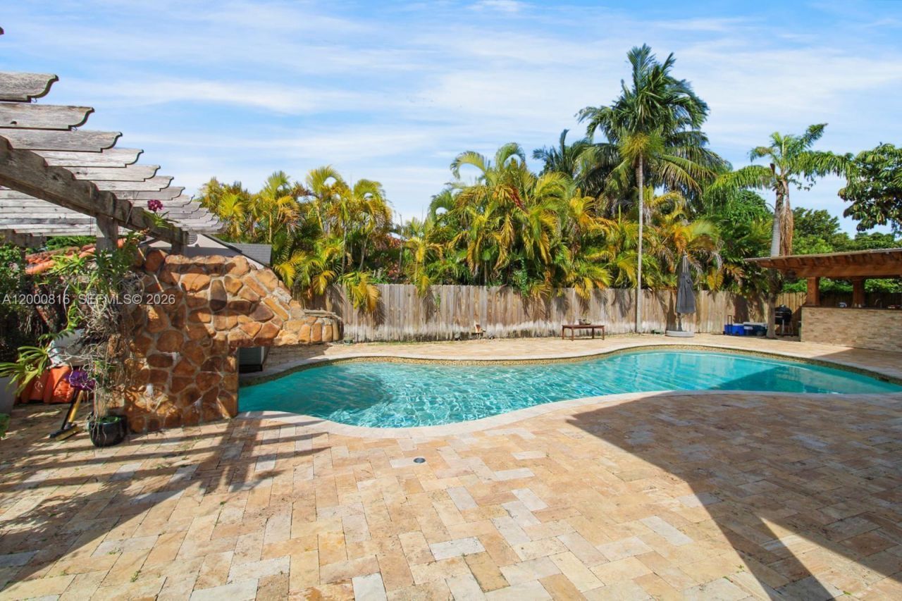 3736 SW 107th Ct, Miami, FL 33165 Photo