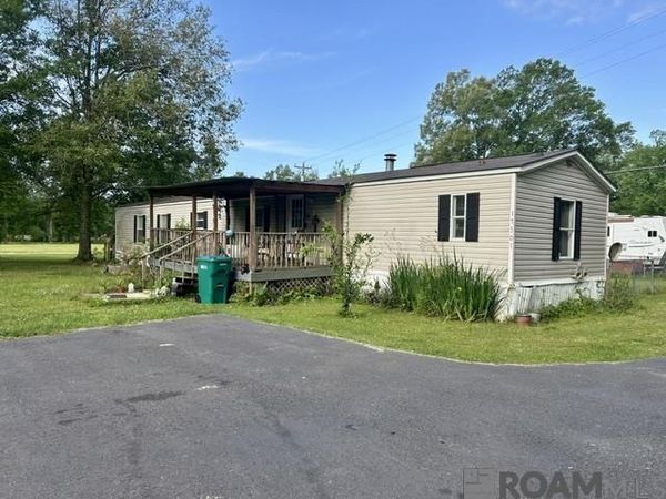 17501 La Hwy 42, Livingston, LA 70754