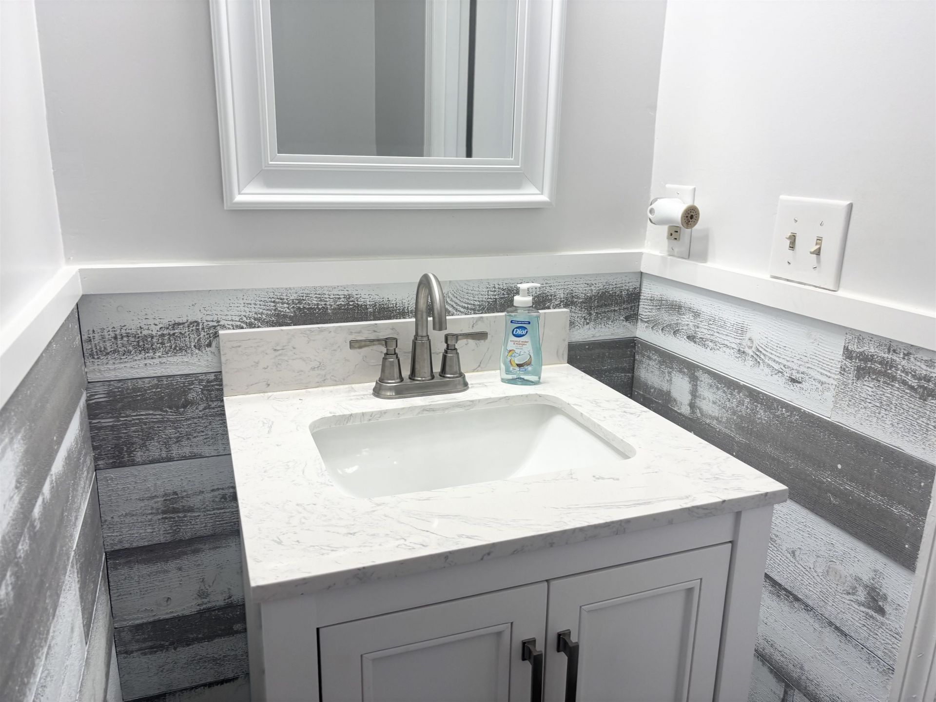 1881 Colony Club Dr. Photo 6