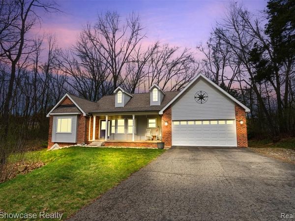 9842 Cedar Island Road, White Lake Twp, MI 48386