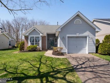 84 CHAIN BOULEVARD, BAYVILLE, NJ 08721