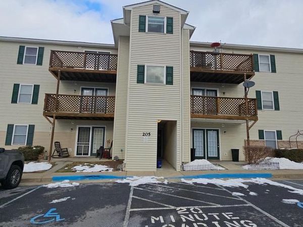 205 I1 HAILEY LANE, STRASBURG, VA 22657