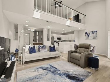 257 S PICKETT STREET, Unit 402, ALEXANDRIA, VA 22304