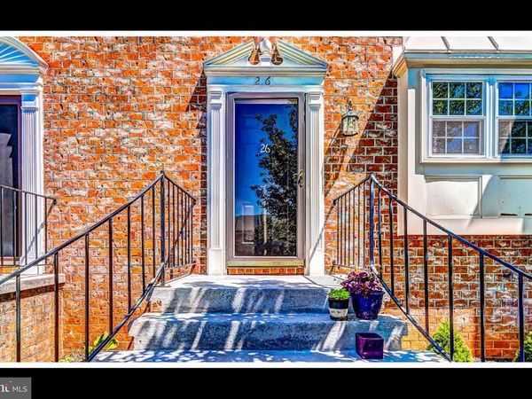 26 SPRING GLEN COURT , COCKEYSVILLE, MD 21030