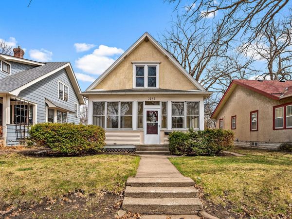 2841 39th Avenue S, Minneapolis, MN 55406