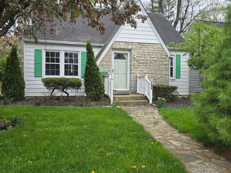 299 E Dominion Boulevard, Columbus, OH 43214 Photo 1