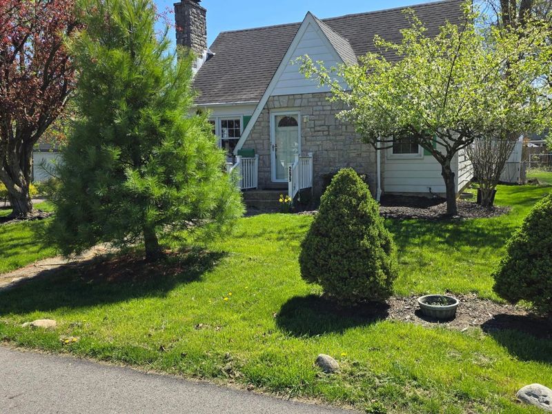 299 E Dominion Boulevard, Columbus, OH 43214 Photo 6