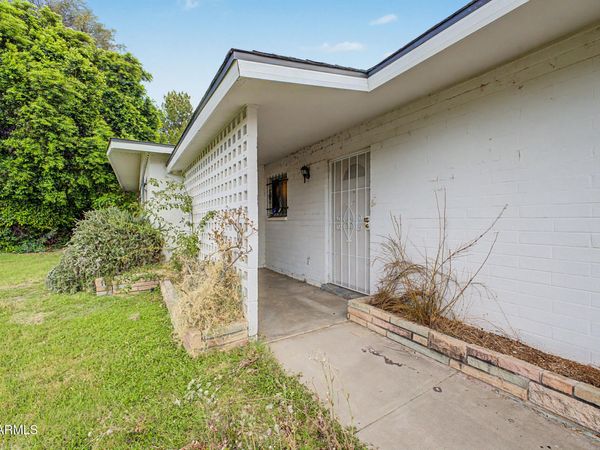 5041 N 34TH Street, Phoenix, AZ 85018