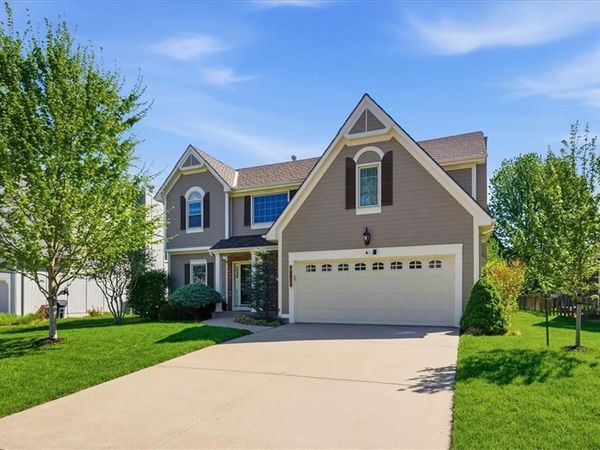 14531 S Kaw Drive, Olathe, KS 66062