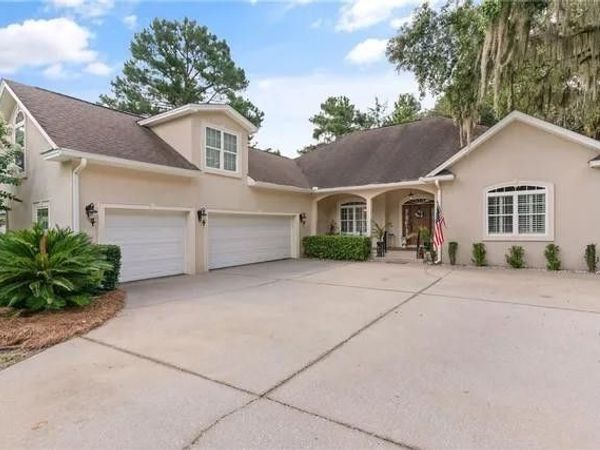 111 Chinquapin Drive, Brunswick, GA 31523