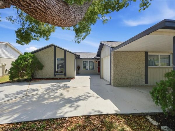 3142 LOOMIS DRIVE , NEW PORT RICHEY, FL 34655