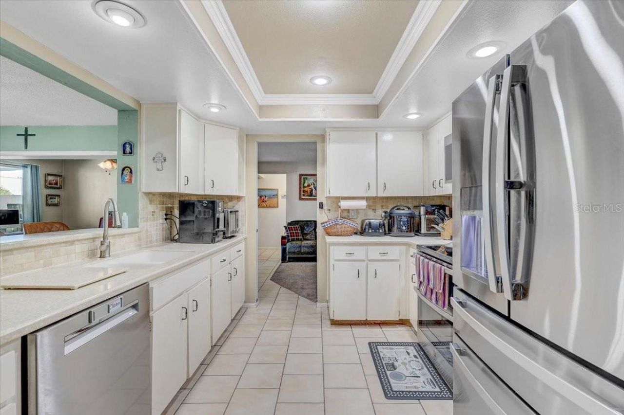 12137 Orange Blossom Drive, Seminole, FL 33772 Photo