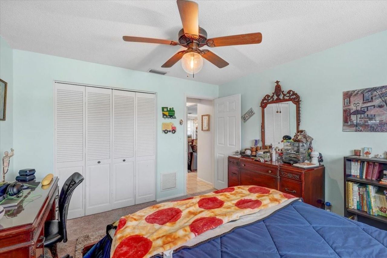 12137 Orange Blossom Drive, Seminole, FL 33772 Photo