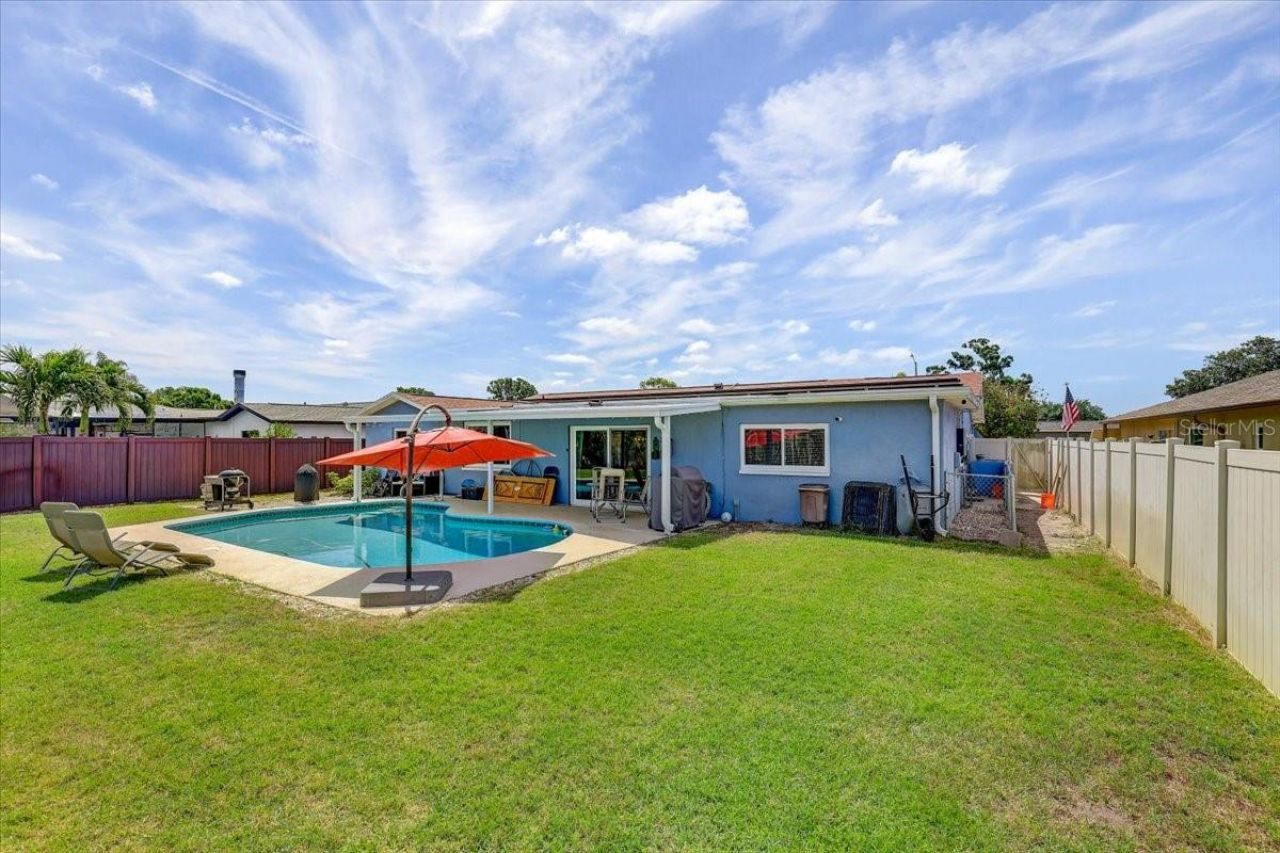 12137 Orange Blossom Drive, Seminole, FL 33772 Photo