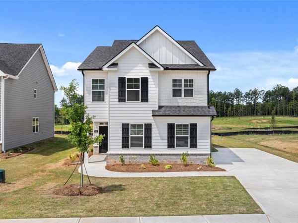 109 Oakchase Park Lane, Hampton, GA 30228