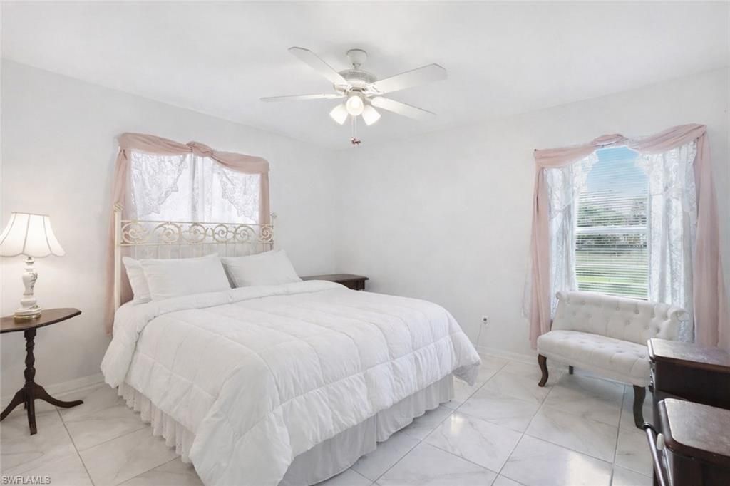 940 10th St Se, Naples, FL 34117 Photo