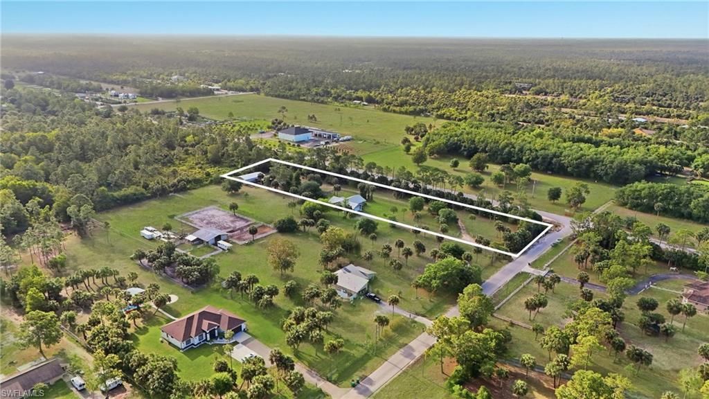 940 10th St Se, Naples, FL 34117 Photo