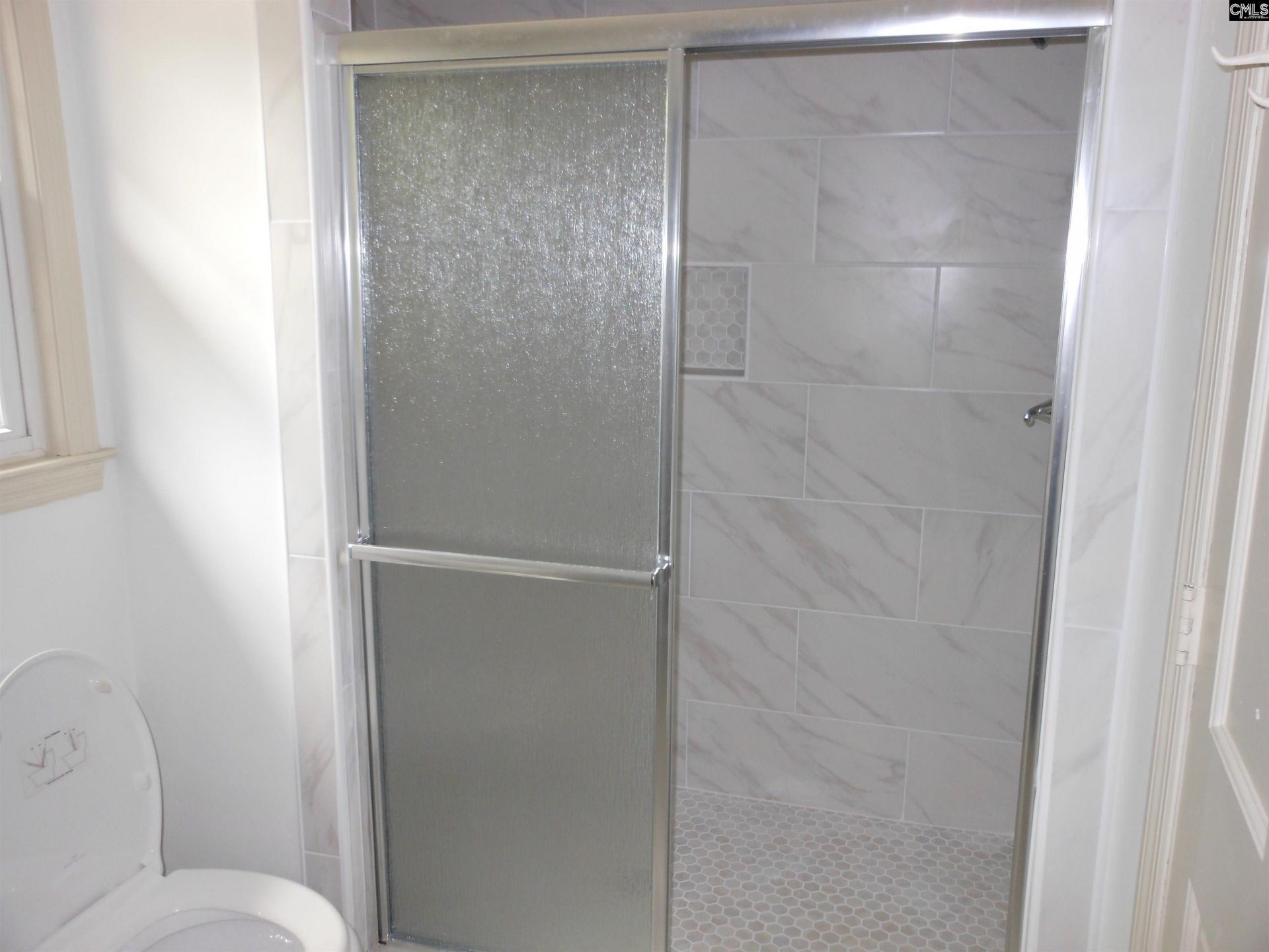 109 Rollingwood Drive Photo 13