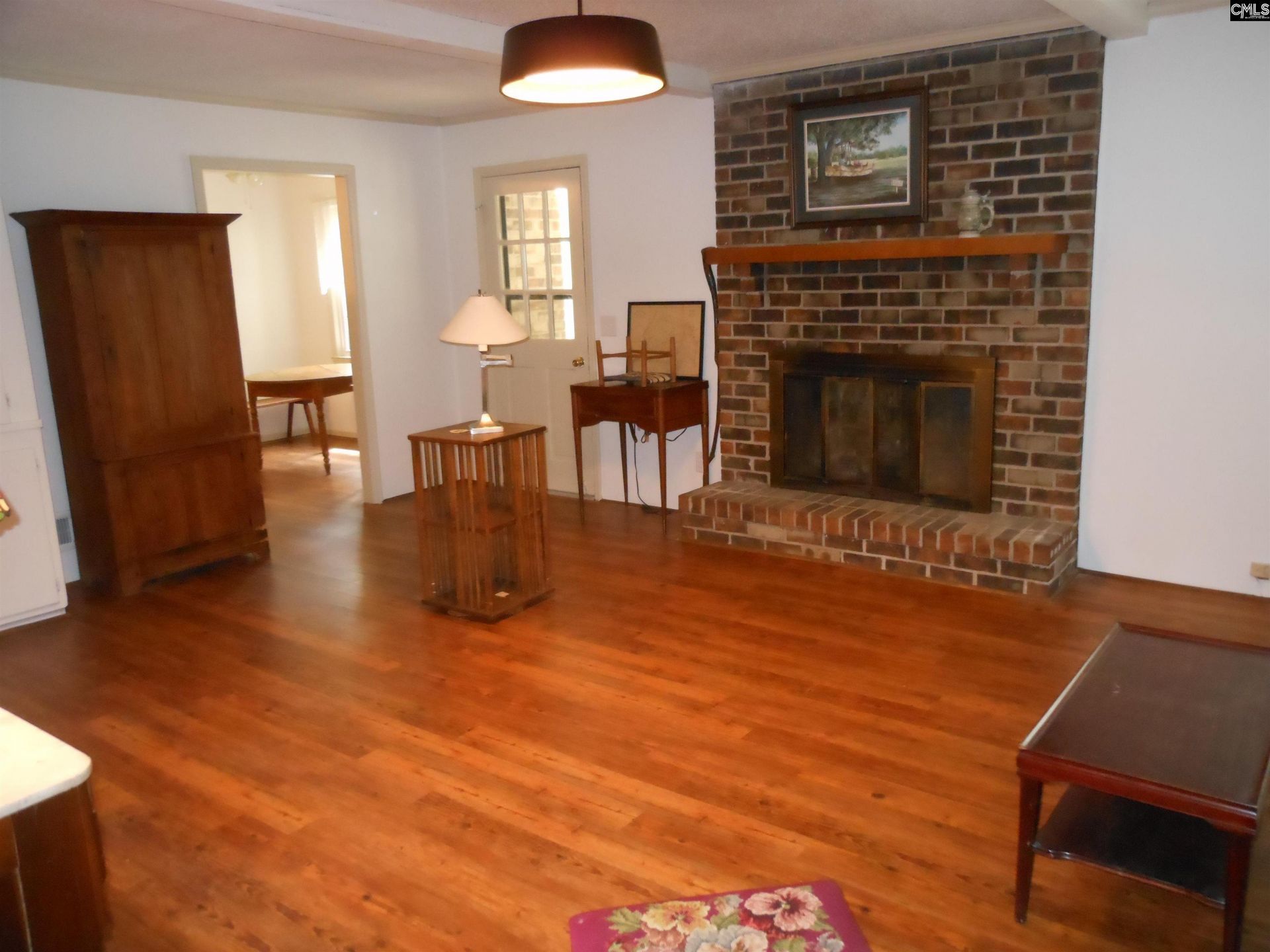 109 Rollingwood Drive Photo 14