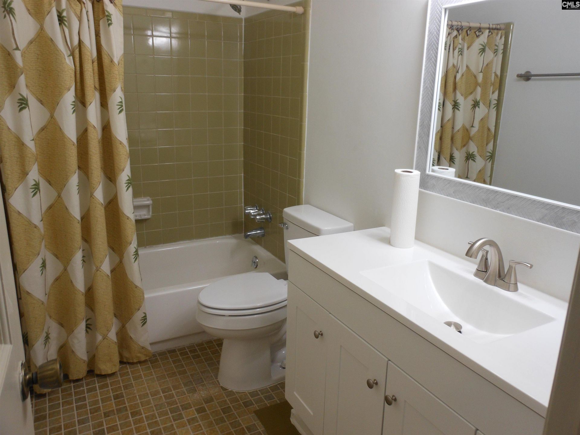 109 Rollingwood Drive Photo 16