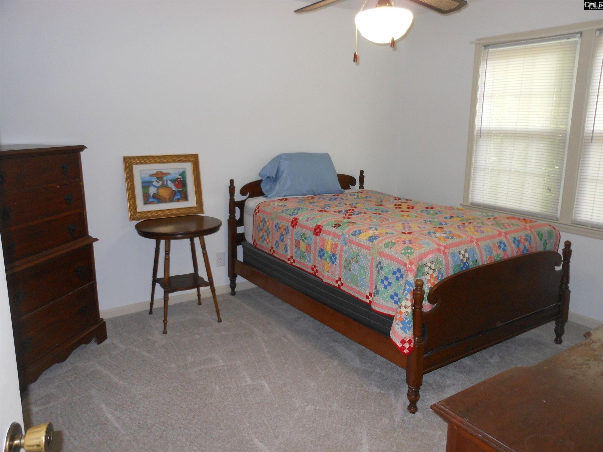 109 Rollingwood Drive Photo 17