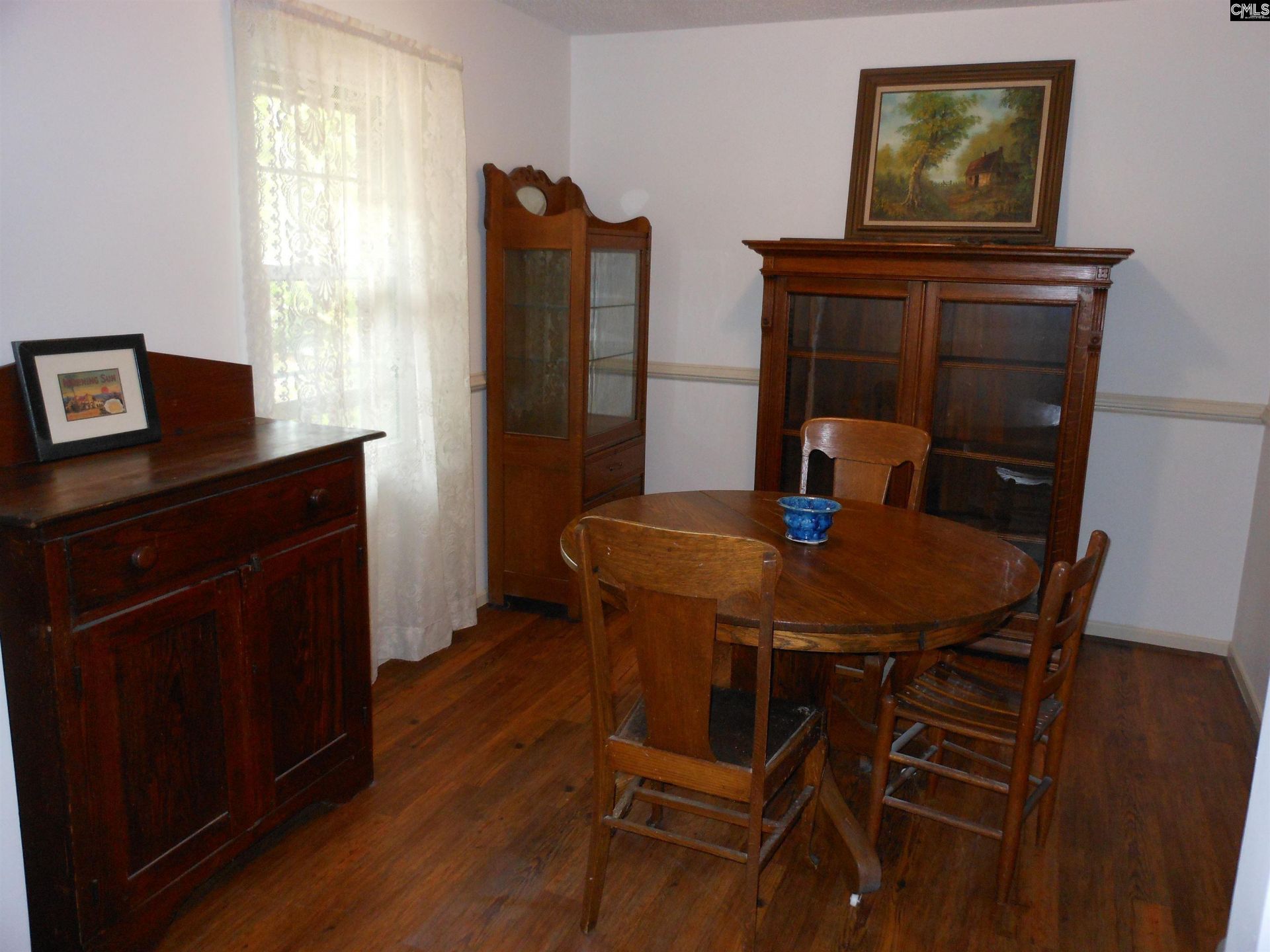 109 Rollingwood Drive Photo 6