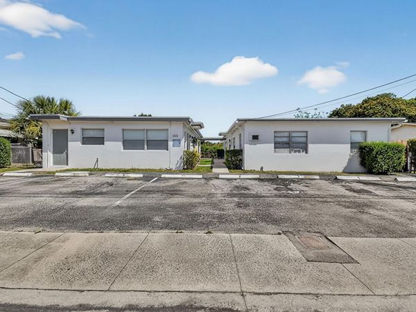 1172 W 34th Street, Unit 1, Riviera Beach, FL 33404