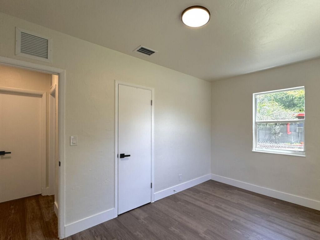 1525 NW 14th Court, Fort Lauderdale, FL 33311 Photo