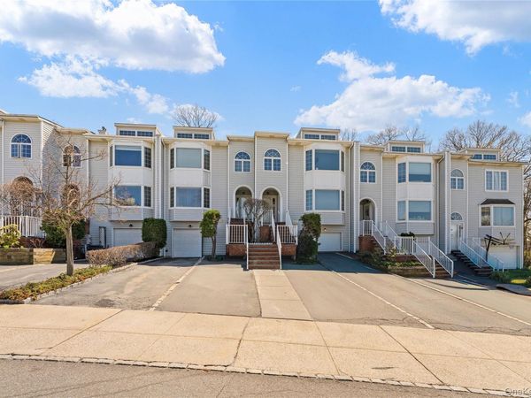 240-46 Oak Park Drive, Unit 37a, Little Neck, NY 11362