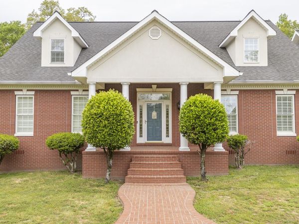 975 BRECKENRIDGE LN, Savannah, TN 38372