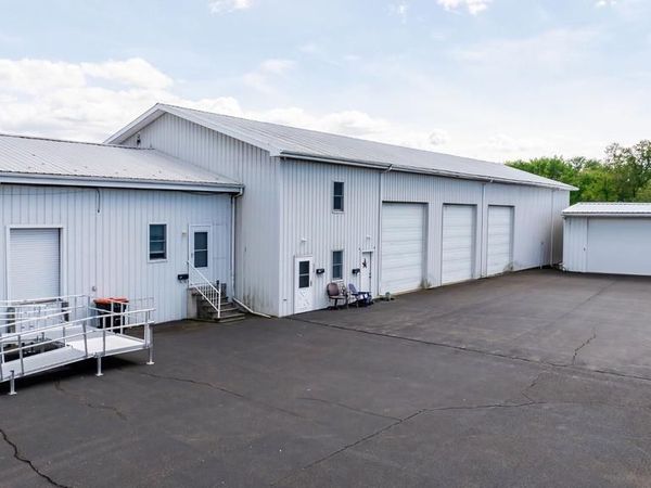 820 RAILROAD STREET , BLOOMSBURG, PA 17815