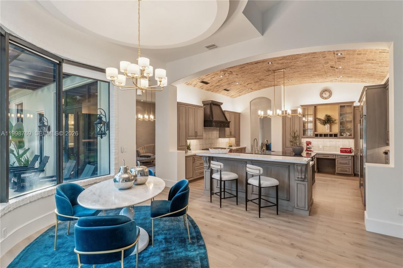 6350 SW 107th St, Pinecrest, FL 33156 Photo