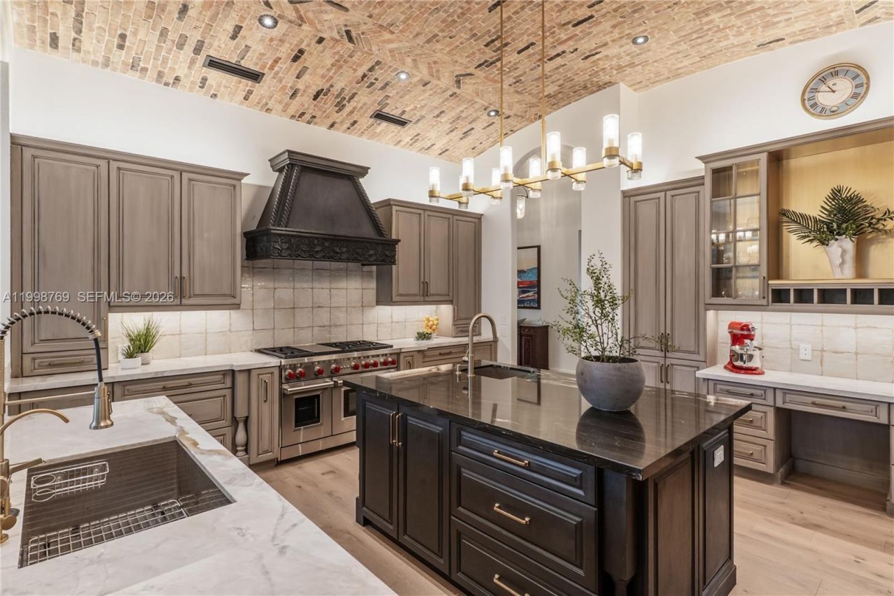 6350 SW 107th St, Pinecrest, FL 33156 Photo