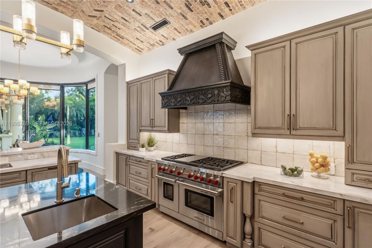 6350 SW 107th St, Pinecrest, FL 33156 Photo