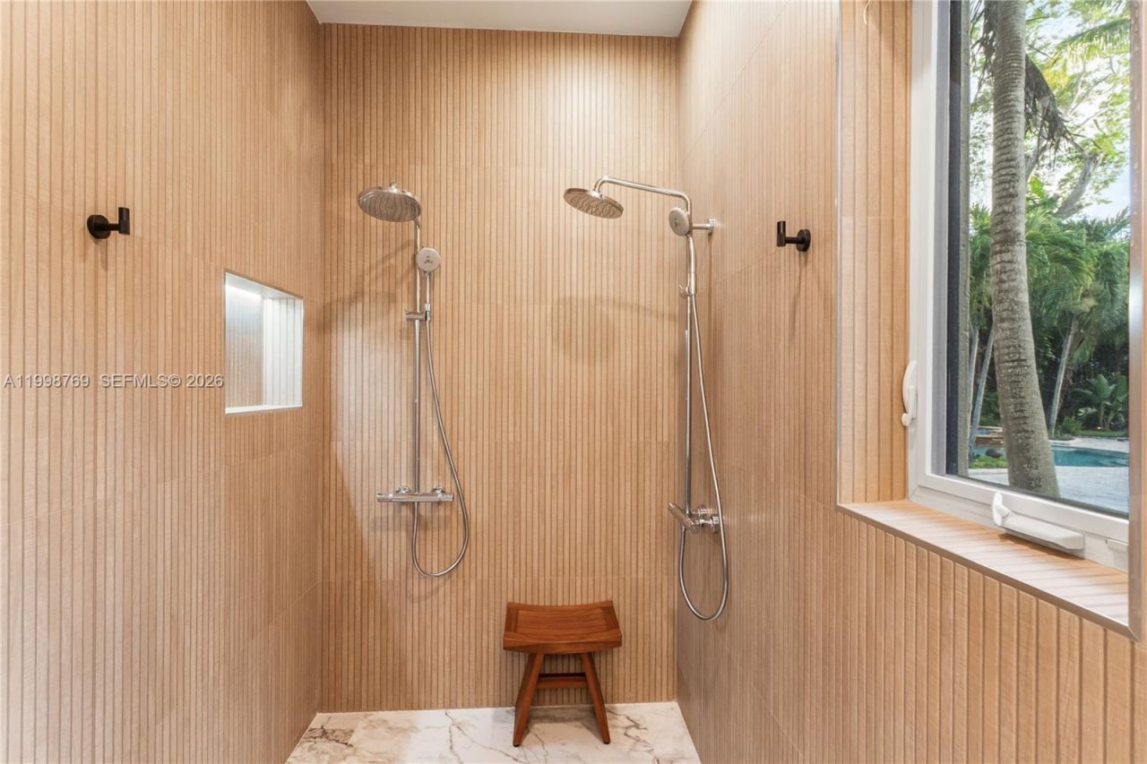 6350 SW 107th St, Pinecrest, FL 33156 Photo