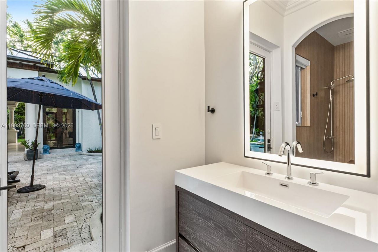 6350 SW 107th St, Pinecrest, FL 33156 Photo