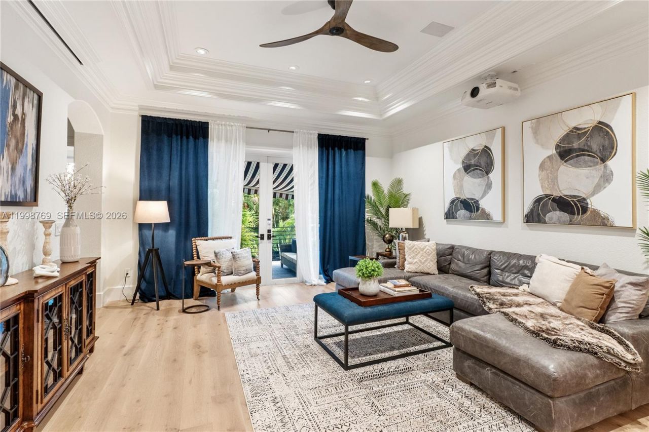 6350 SW 107th St, Pinecrest, FL 33156 Photo