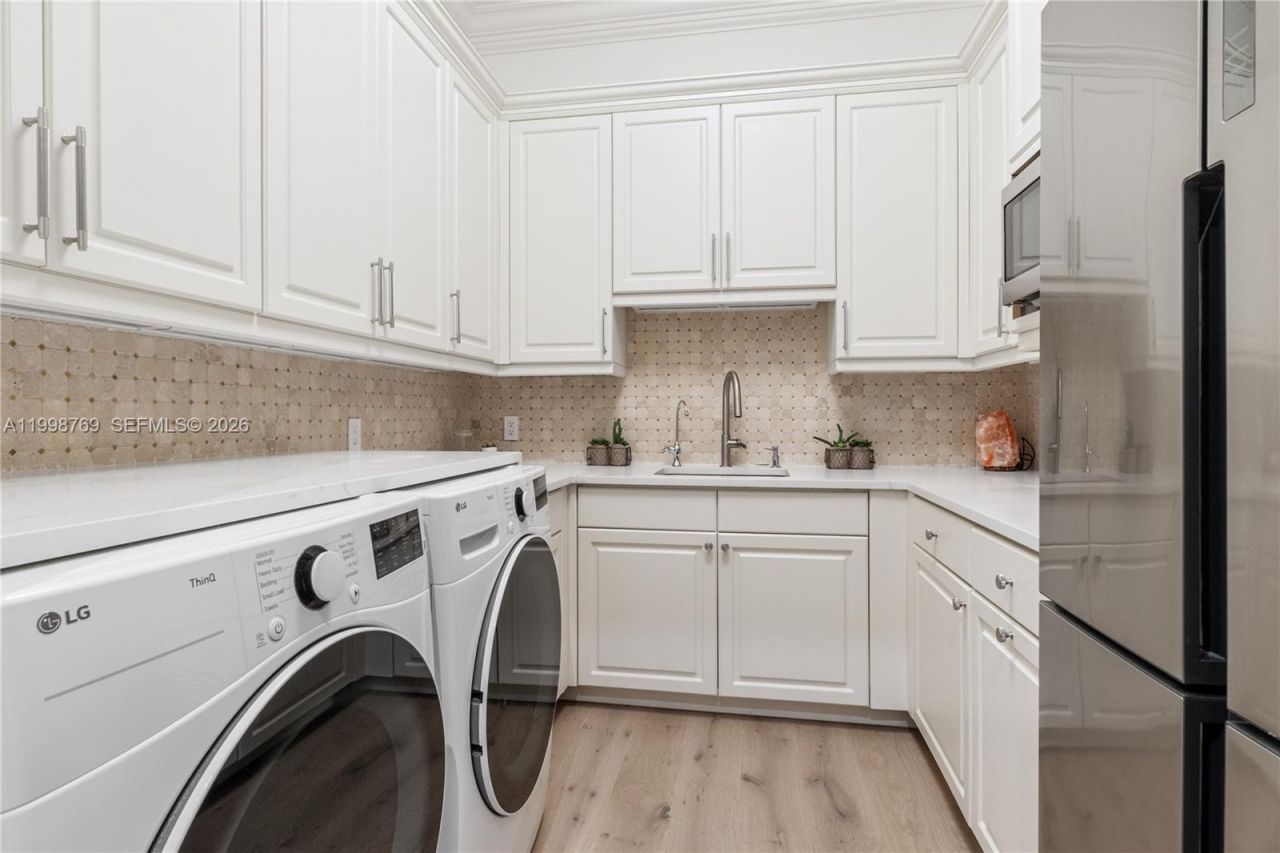 6350 SW 107th St, Pinecrest, FL 33156 Photo