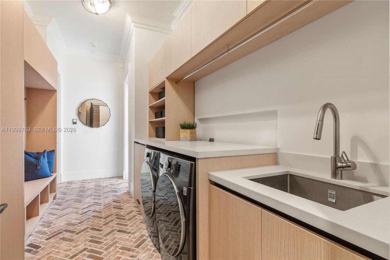 6350 SW 107th St, Pinecrest, FL 33156 Photo