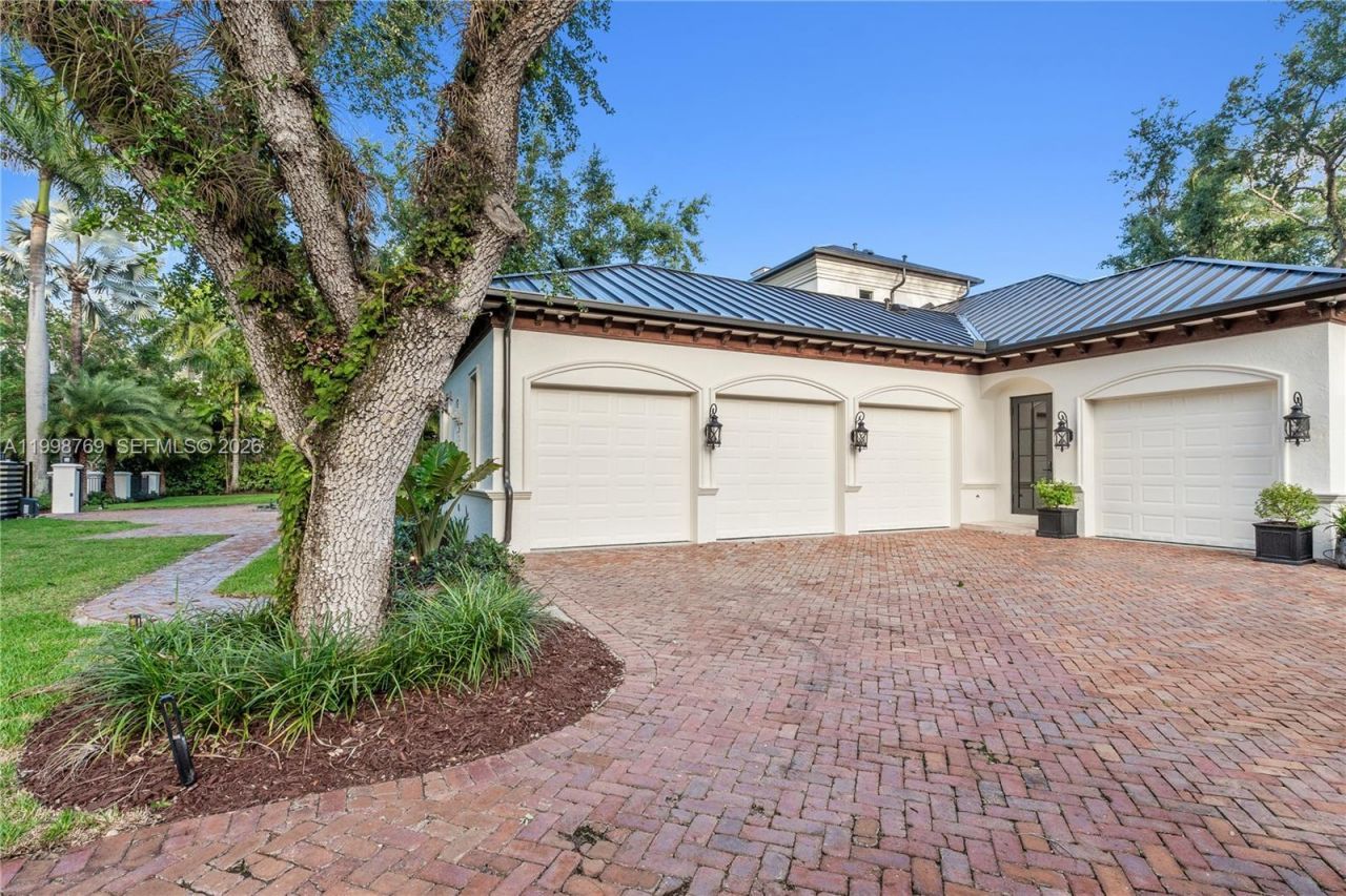 6350 SW 107th St, Pinecrest, FL 33156 Photo