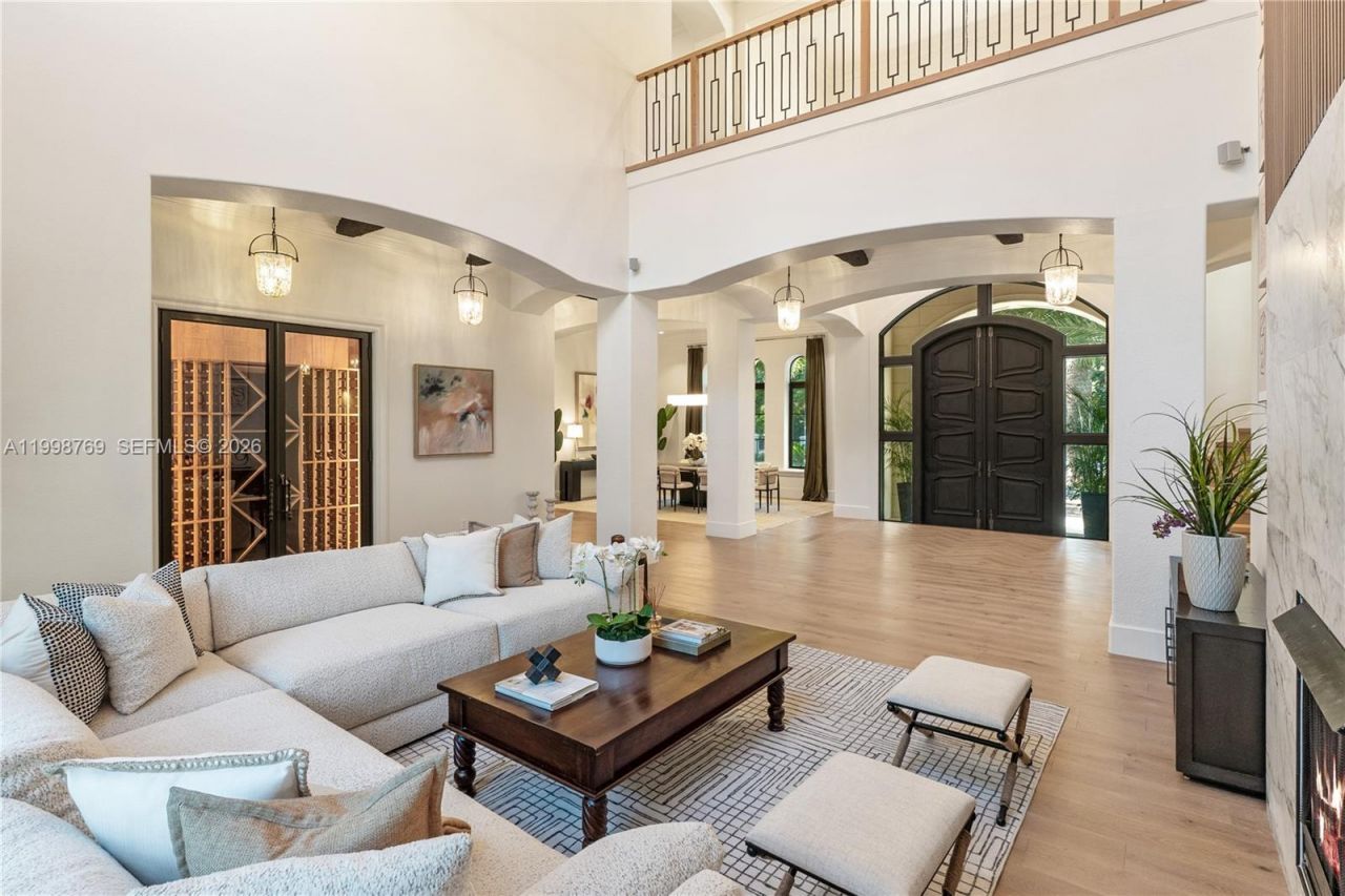 6350 SW 107th St, Pinecrest, FL 33156 Photo