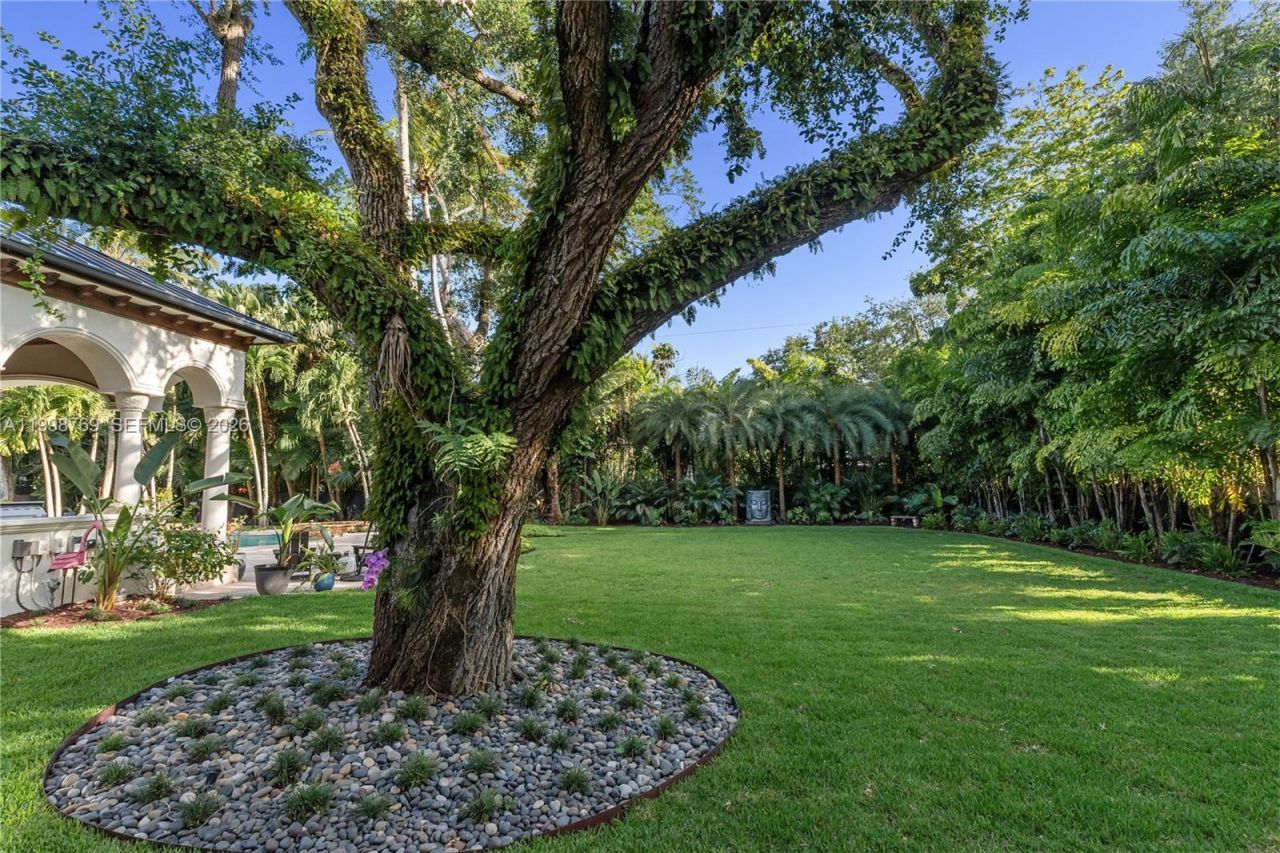 6350 SW 107th St, Pinecrest, FL 33156 Photo